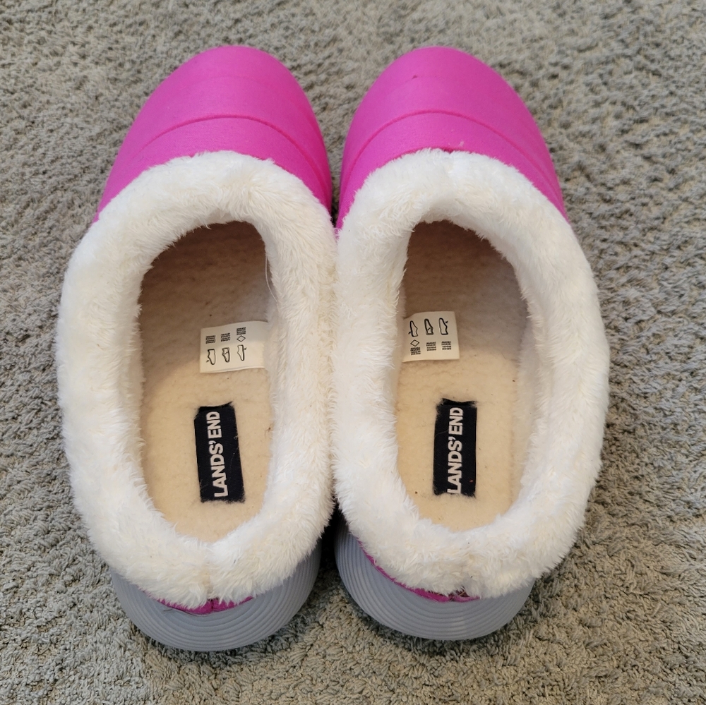 Lands' End Slippers - Picture 2 of 4